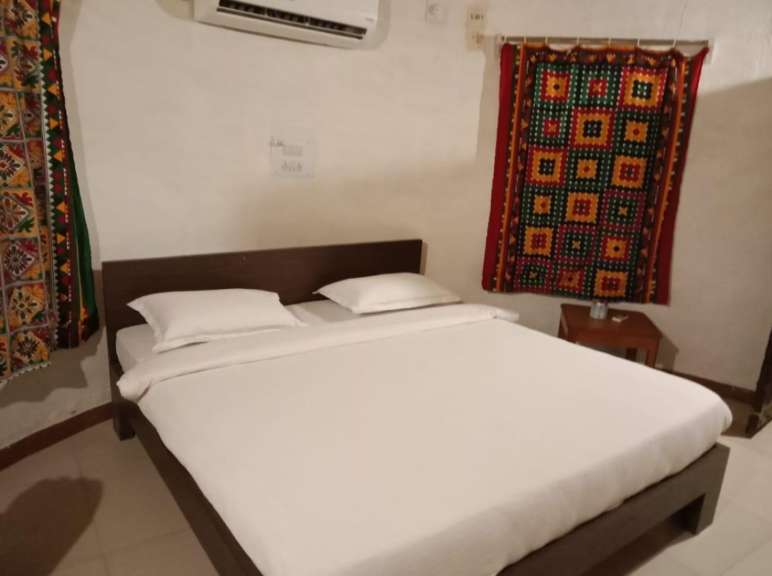 Vinod Panjwani RESORT
