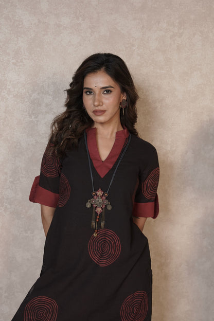 Midnight Rust Orbits – Black Ajrakh Cotton Printed Kurti