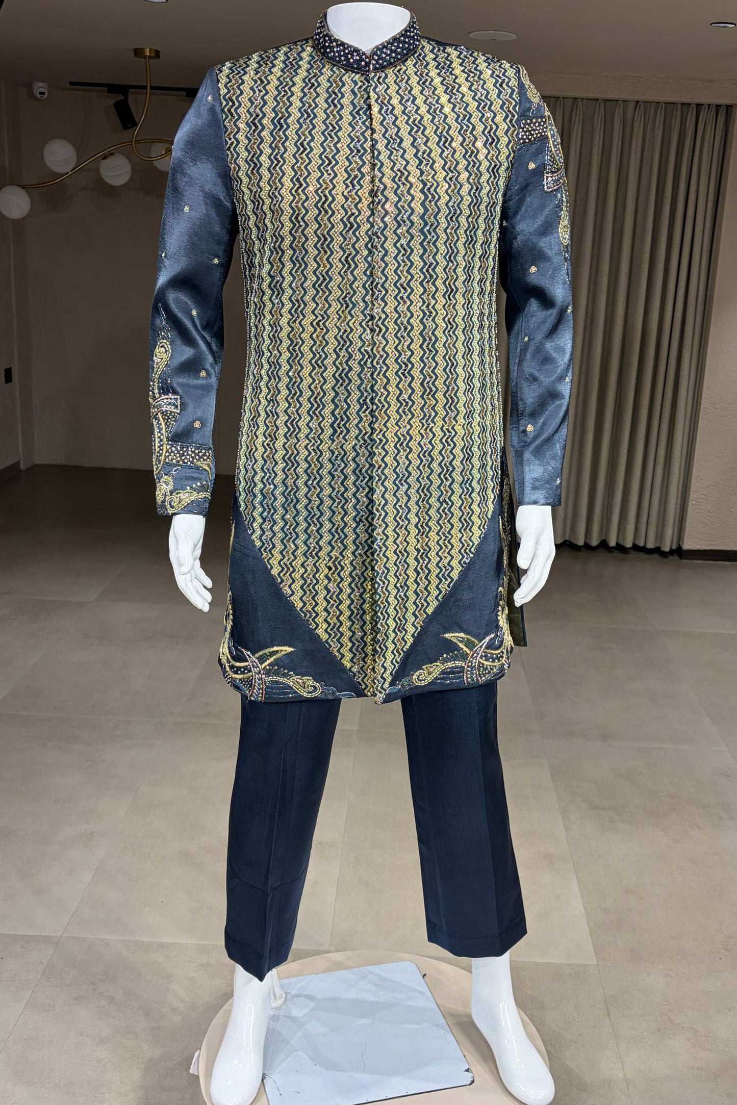 Zarqash Kurta Set