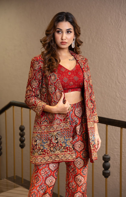 Meetha Khara Blazer Set