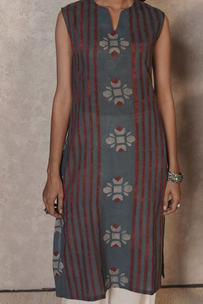Bloomline Sleeveless Ajrakh Cotton Kurti