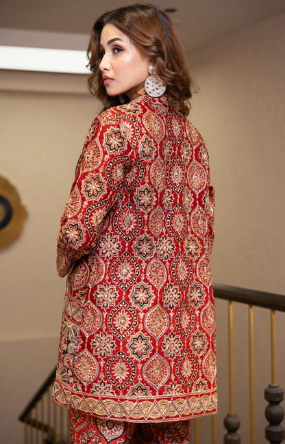 Meetha Khara Blazer Set