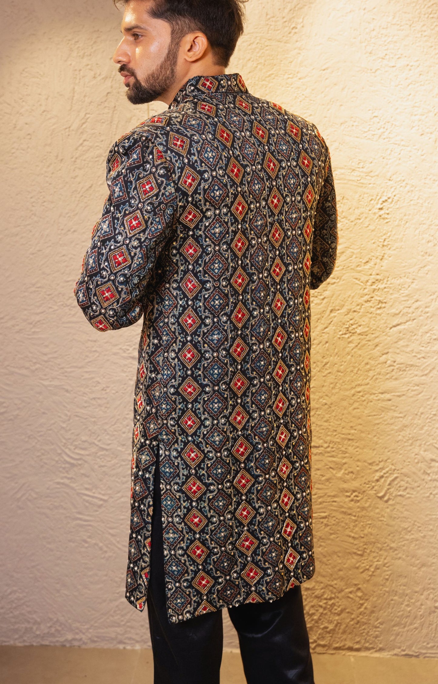 Akaar Kurta Set