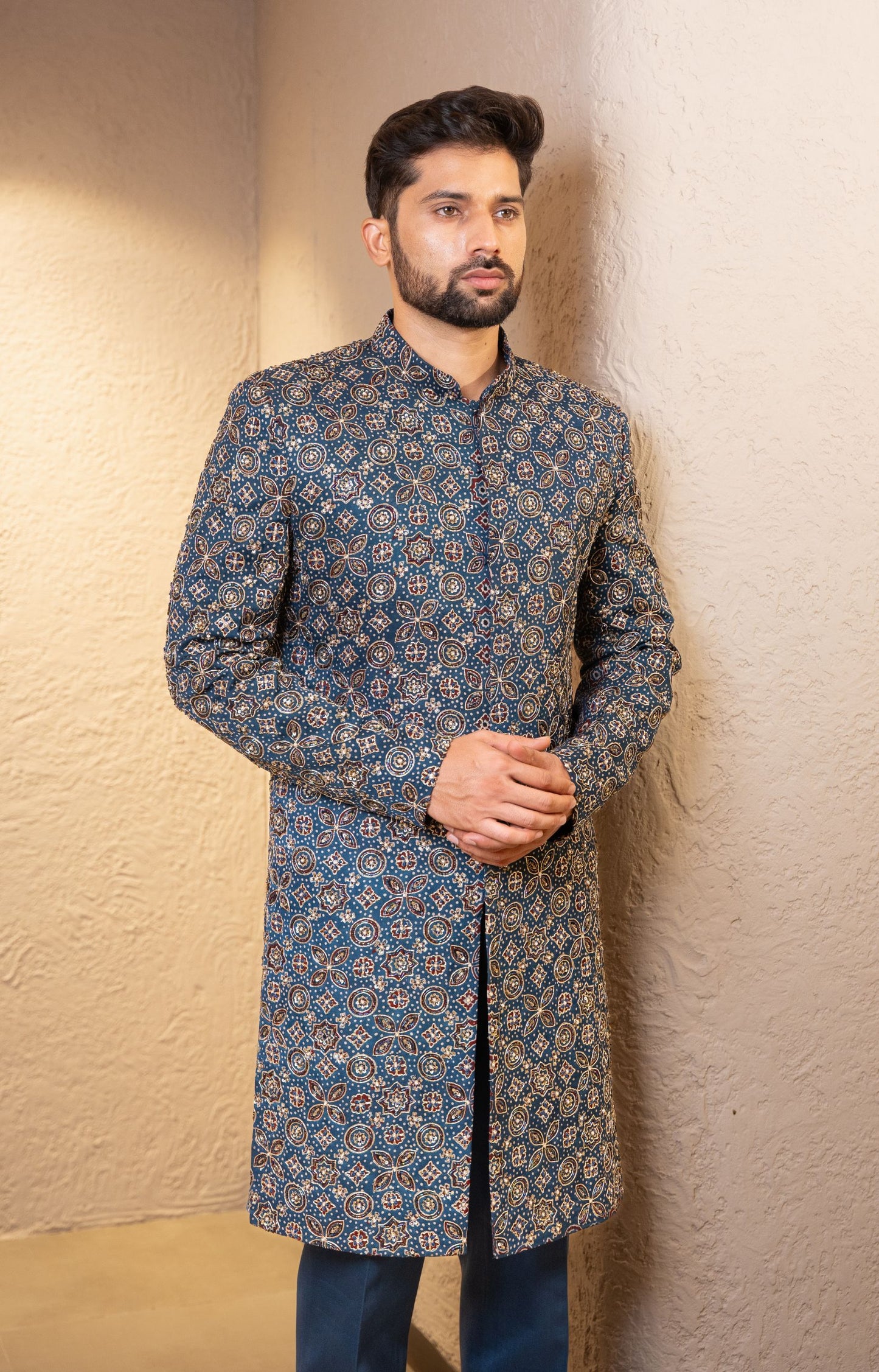Naqsh Kurta Set