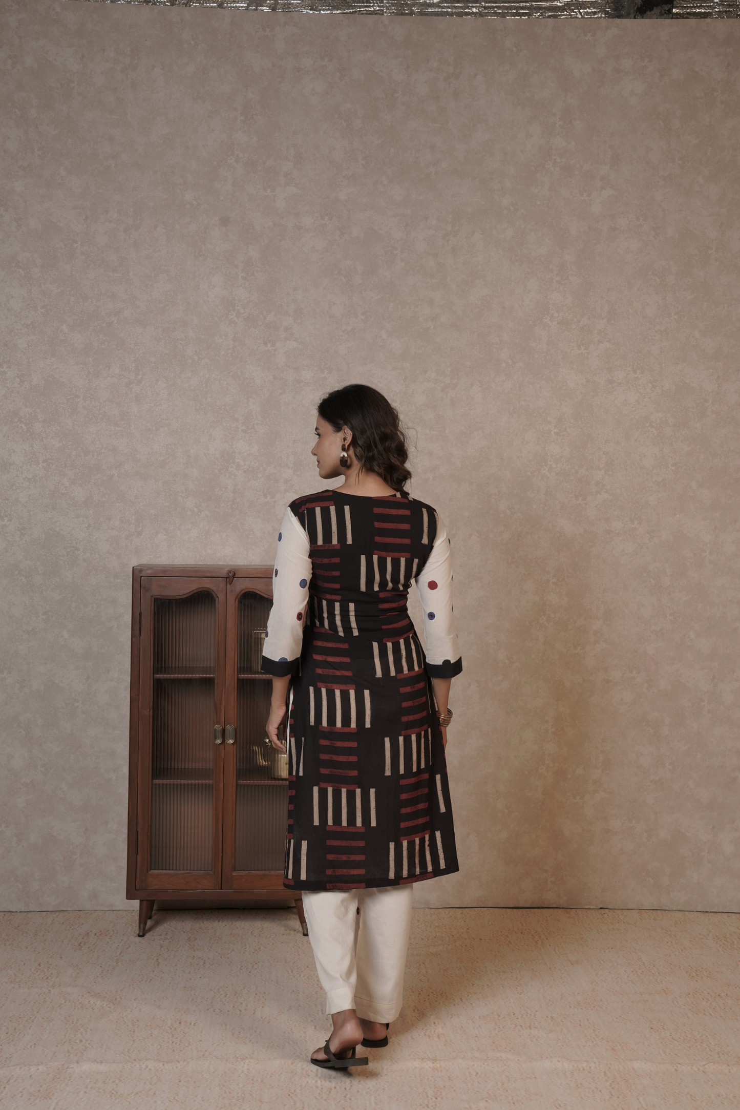 Noir Grid Ajrakh Cotton Kurta Bottom Set – Ira