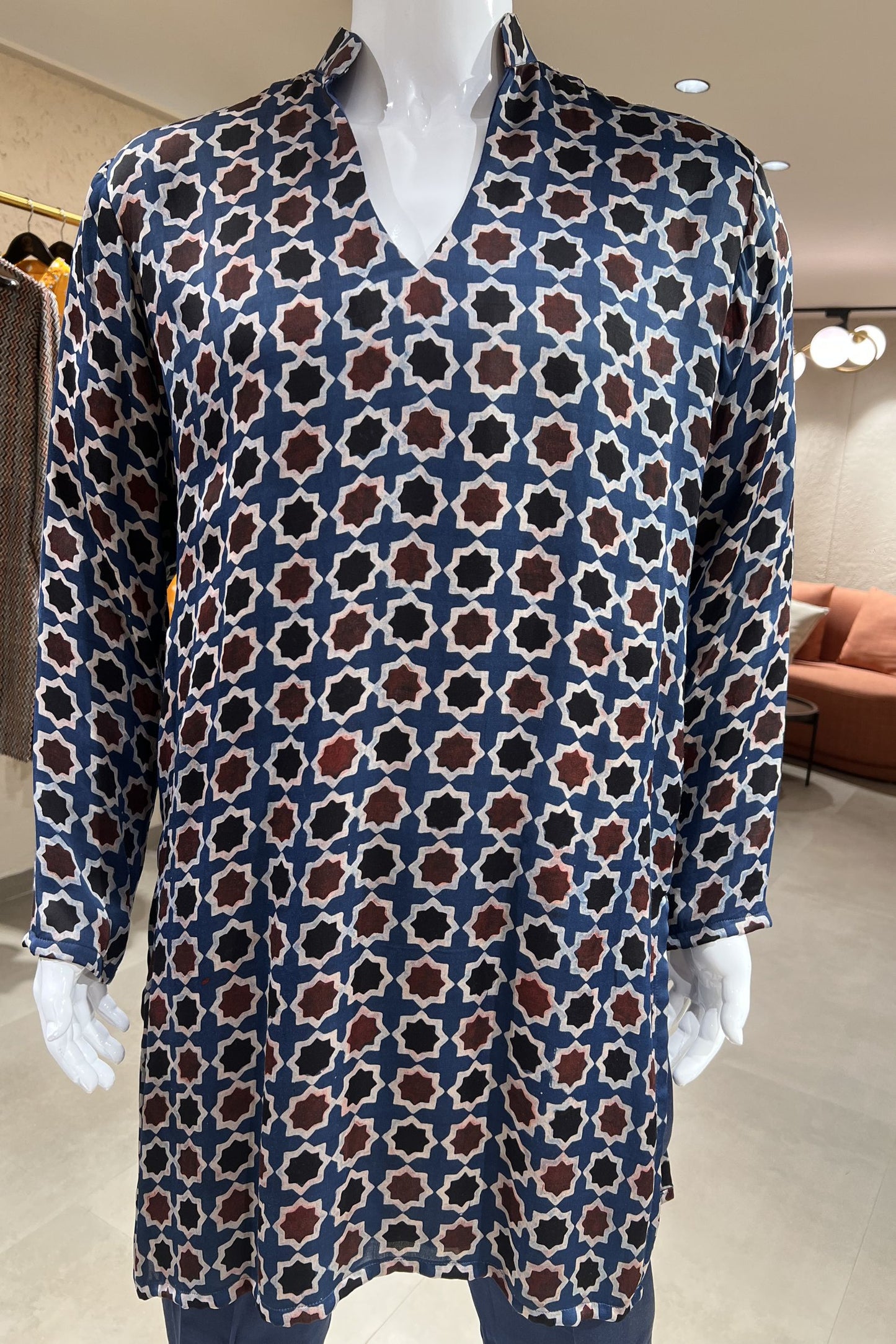 Naqsh Virasat Modal Silk Kurta Set