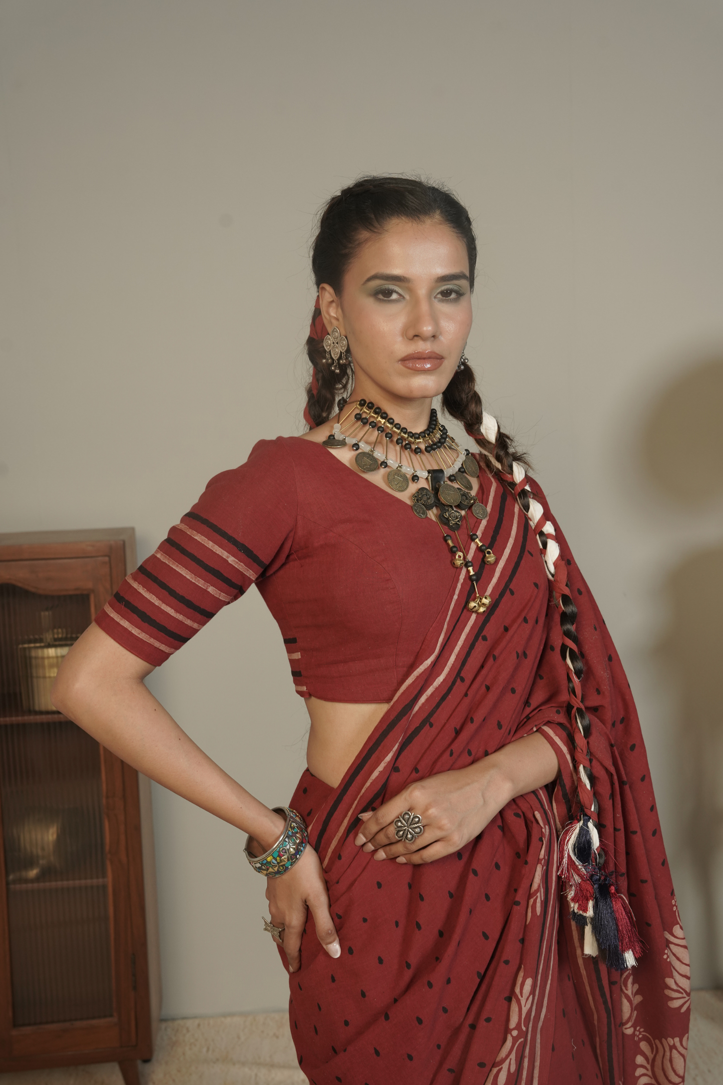 Rakta Butti Ajrakh Cotton Saree – Vesha