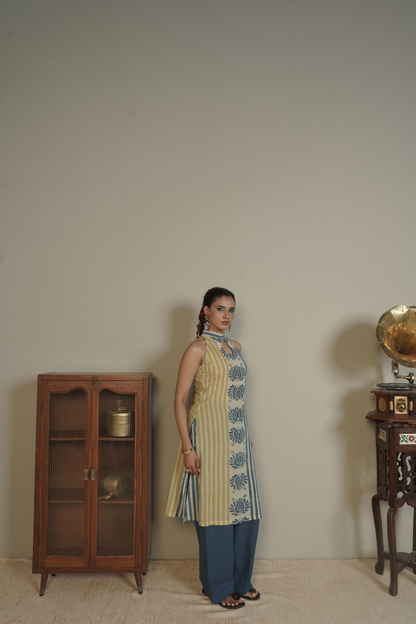 Column Lotus Ajrakh Cotton Kurta Bottom Set – Sira