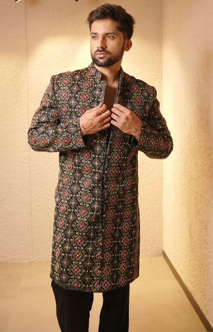 Akaar Kurta Set